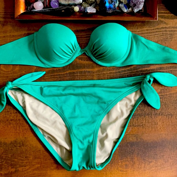 Victoria’s Secret Swimsuit - Picture 1 of 2